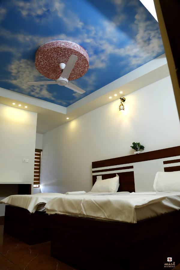 Mist Residency Hotel Kattappana Buitenkant foto
